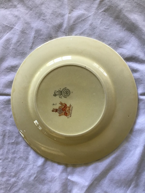 Royal Doulton Bunnykins Game of Golf signed plate
